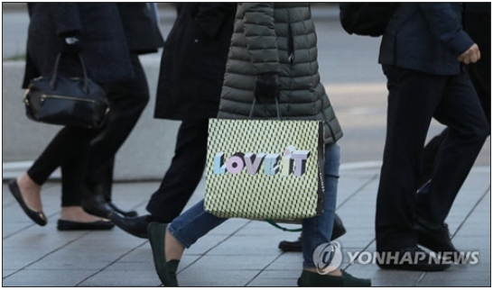 <오늘 날씨> 전국 찬바람에 체감온도 `뚝`...미세먼지 `나쁨`